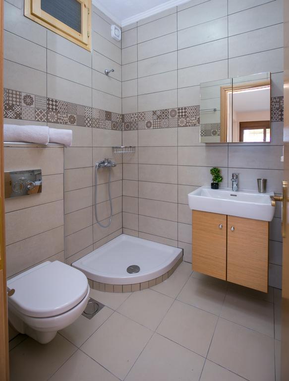 Aphrodite Villas Kinira Esterno foto